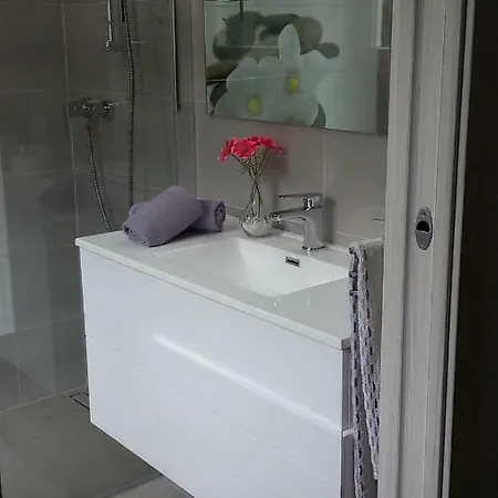 Prázdninový dům Sissi House Flowers Gravedona
